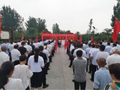 南阳市宛城区溧河乡开展“万名志愿者进社区”暨“文明创建、党员先行”主题党日活动