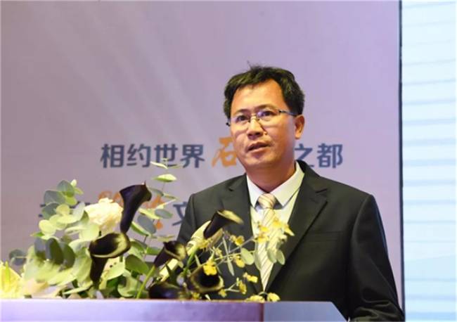 发扬企业家精神  助力世界石雕之都建设 ——专访福建联国石材有限公司董事长连国章