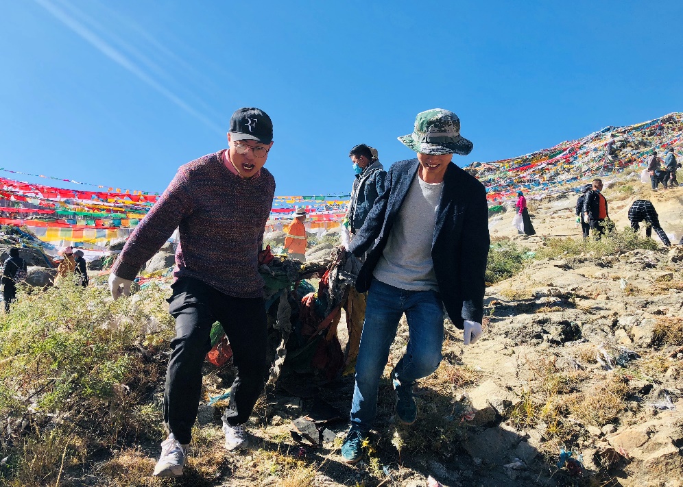 到人民最需要的地方去：北大选调生集体学习总书记回信精神