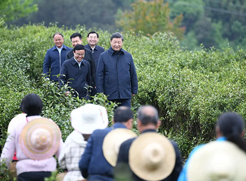 陕西之行习近平为如期实现全面脱贫注入新动力