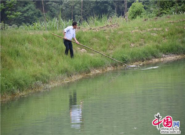 湖南省司法厅罗绍青：大山深处的“摆渡者”