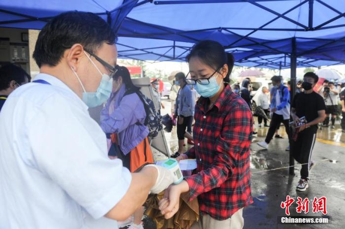 安徽歙县考区高考恢复正常“首日”见闻