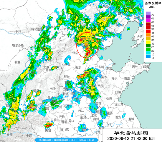 现场直击“强降雨”：截至21时雨量平缓北京城区无积水
