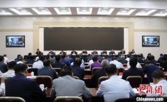 青海省委书记王建军“三问”谈生态环境保护