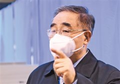 国有疫情时，医生即战士（一线抗疫群英谱）