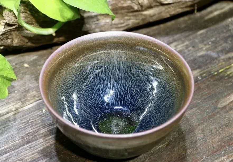 典集百匠神韵，复刻千年盏脉——访《中国建窑建盏大观》主编陈吉