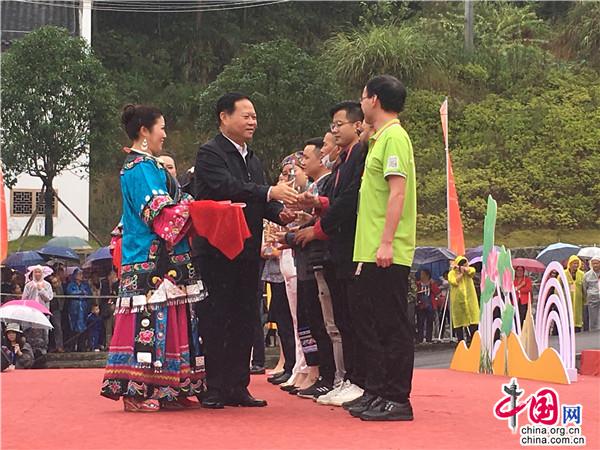 湖南：农业农村发展根基稳 线上线下联动收获丰