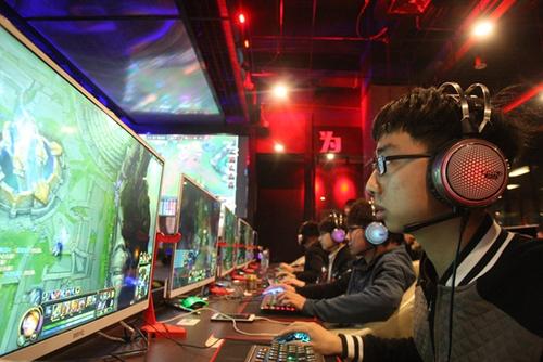 “免费试玩”诱导未成年人“入坑” 中消协聚焦网游乱象