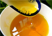 宁波大江粮油公司加满福菜籽油溶剂残留量超标 此前曾四次被行政处罚