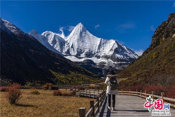章小平谈稻城亚丁高质量发展：不仅只是5A 还有更多