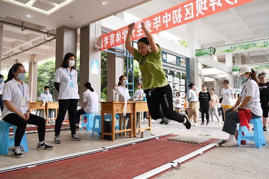 学校体育的春天来了——业界热议《关于全面加强和改进新时代学校体育工作的意见》