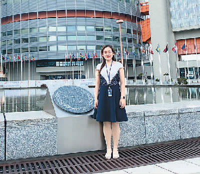 国际舞台上的中国青年