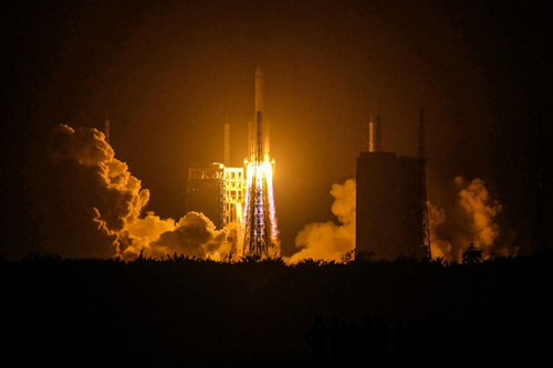 中国航天再起航，“梦之蓝M6+”组团见证“嫦五”奔月