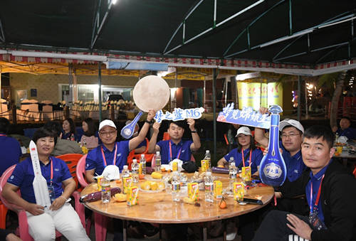 中国航天再起航，“梦之蓝M6+”组团见证“嫦五”奔月