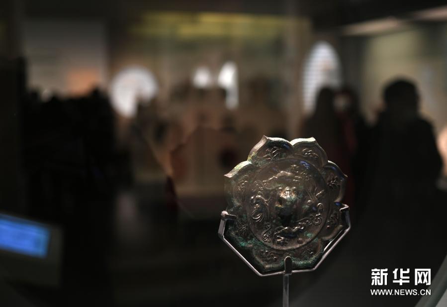 国博举办中国古代铜镜文化展