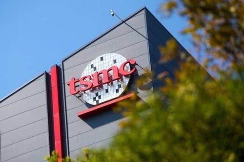 晶圆厂产能告急 芯片交期部分拉长至10个月