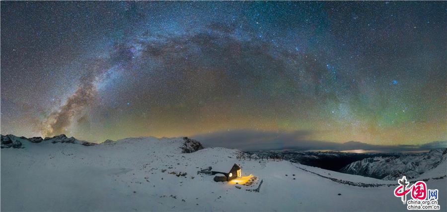 这个冬季 达古冰川的风景真绚色（组图）