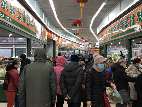 北京生鲜市场的“电”与“店”