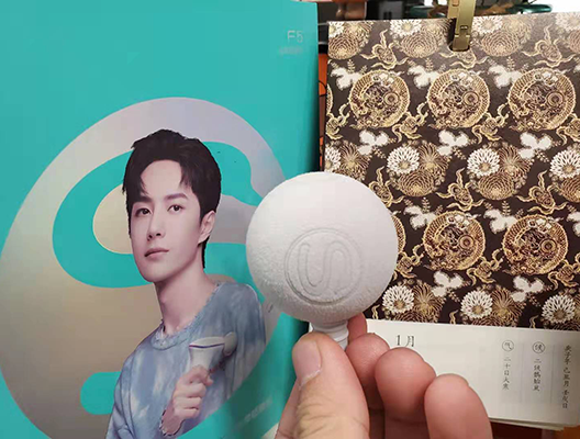 SKG F5热敷按摩筋膜枪开箱体验：研发投入看齐华为、苹果 行业首创热敷功能