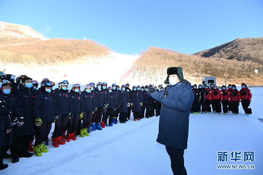 习近平：全力做好北京冬奥会冬残奥会筹办工作