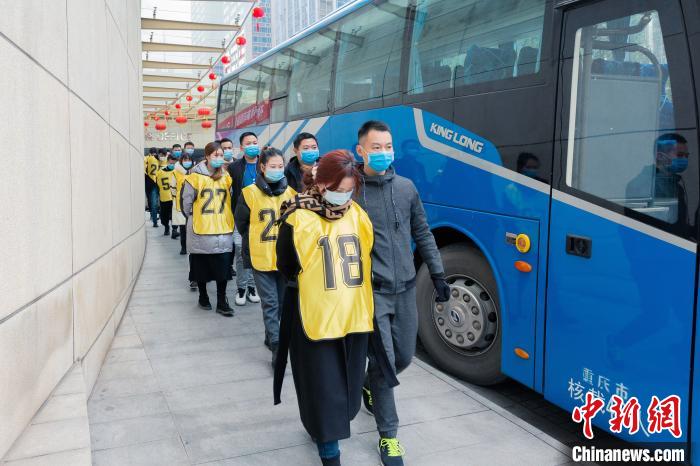 重庆一个月破获诈骗案4000余起止付冻结8亿余元