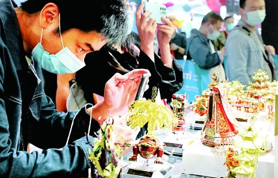 摈弃“野蛮生长”，走向“稳健成长”——把脉当下网络文艺发展现状