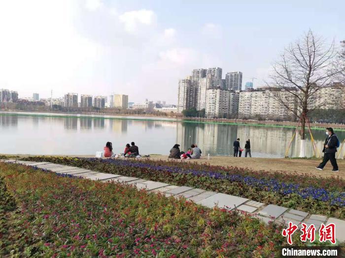 “就地过年”催热湖北近郊游旅游民宿受热捧