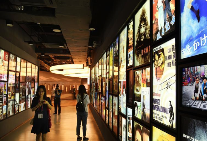 票房破百亿创纪录！2021年春节电影新飞跃