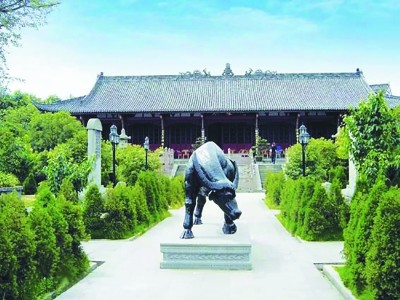 乔忠延：漫谈中国文化里的牛