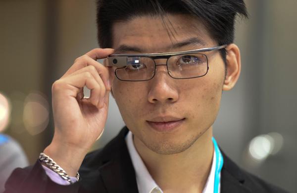 二手奢侈品消费升温 鉴定师等职业成“香饽饽”