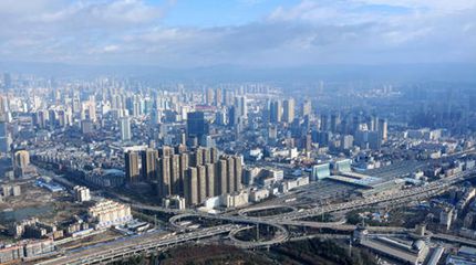 不急转弯！一个词在政府工作报告中出现18次