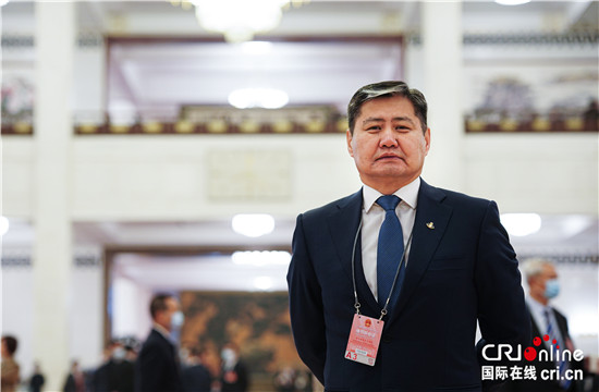蒙古国驻华大使图布辛 巴德尔勒：希望蒙古国搭上中国快速发展的列车_fororder_蒙古国驻华大使图布辛 巴德尔勒