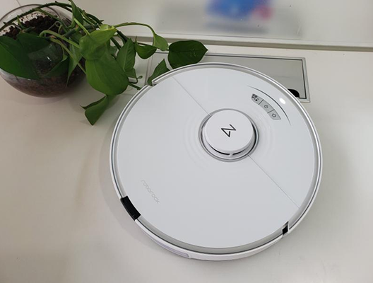 石头扫拖机器人T7S Plus使用体验：首创升降拖布设计 大幅提升清扫“战斗力”