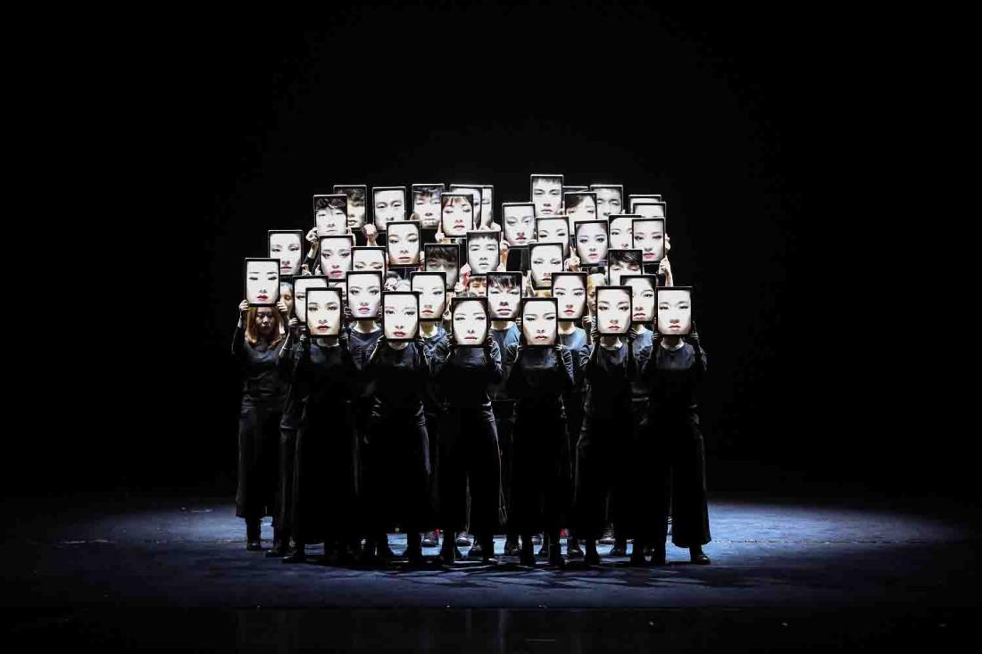 张艺谋观念演出《对话寓言2047》精选节目巡演四城定档