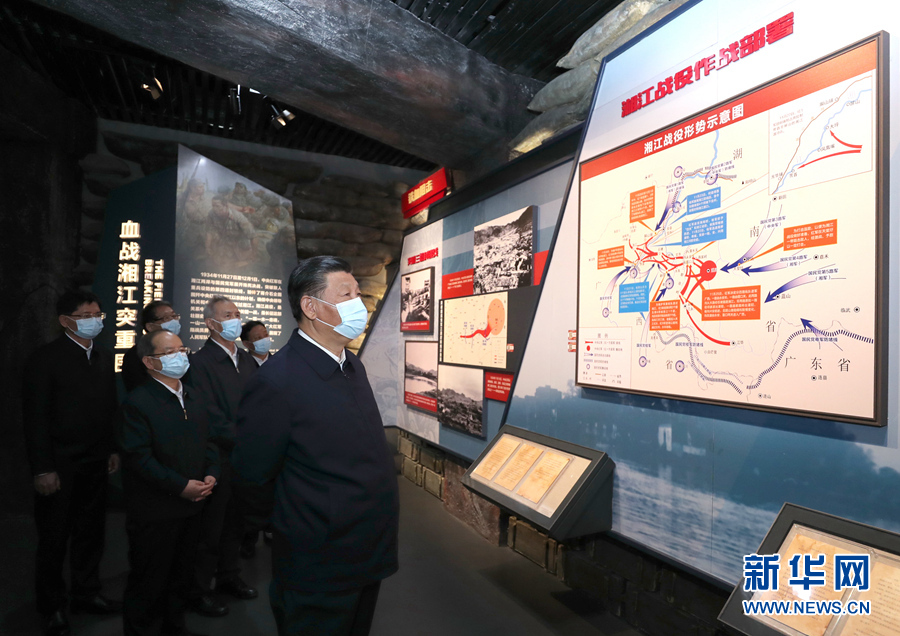 习近平：建设新时代中国特色社会主义壮美广西