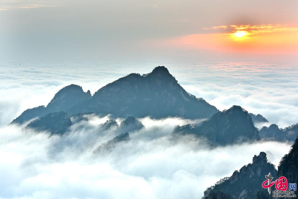 五一旅游推荐：黄山摄影师撰写的旅游攻略(图)