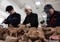 探访安徽黄山徽派木作工艺：百尺高楼起于榫卯之木