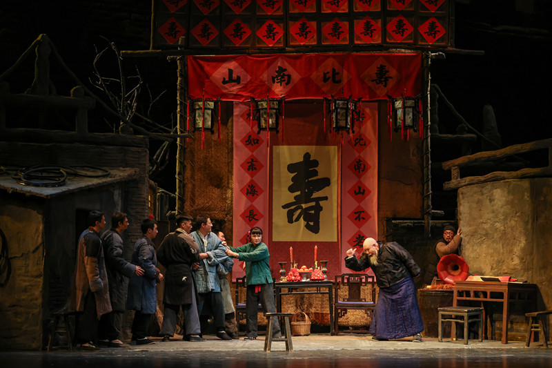 北京人艺《骆驼祥子》再登舞台 听京腔京韵品地道京味