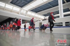 人社部：脱贫人口务工规模达到2921万人