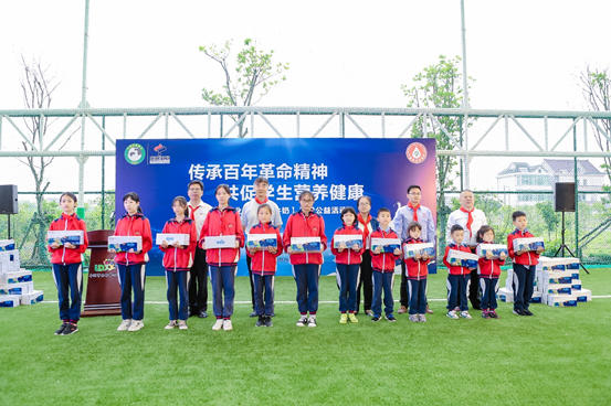 坚守初心 光明乳业全产业链为学生饮用奶健康护航