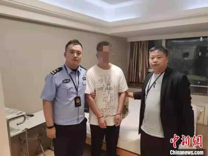 女子被诈骗45万元报警后反把骗子“骗”回国
