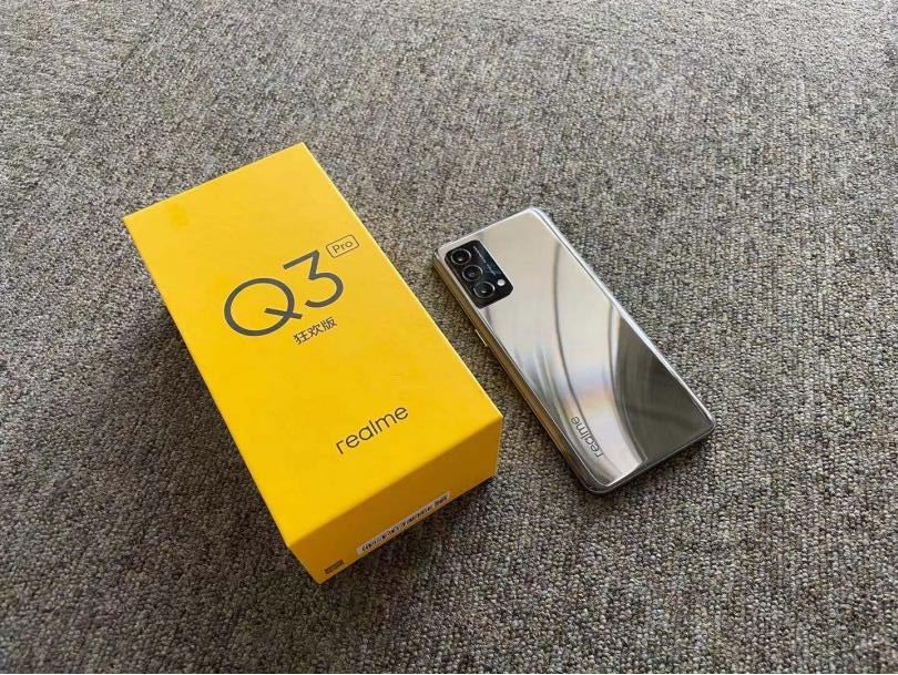 realme真我 Q3 Pro狂欢版上手体验：为节日应运而生 千元机再添新利器