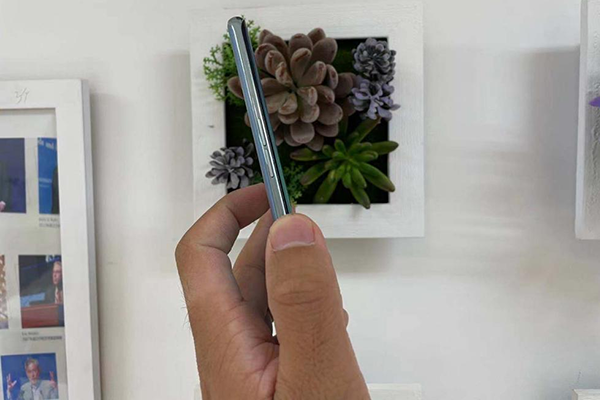 OPPO Reno6 Pro上手体验：AI焕采美妆全面升级 让人看到最美的你