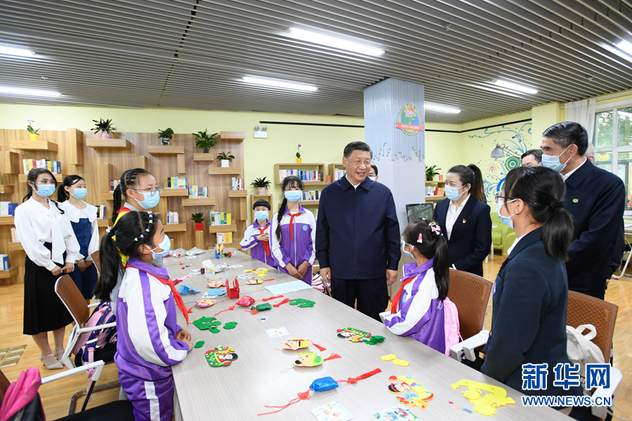 高天厚土铺展大美画卷——习近平总书记考察青海纪实