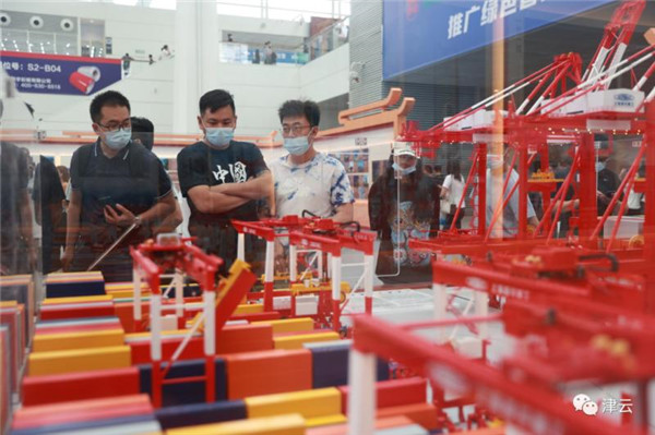看这场面，就知道国家会展中心（天津）首展有多火爆！