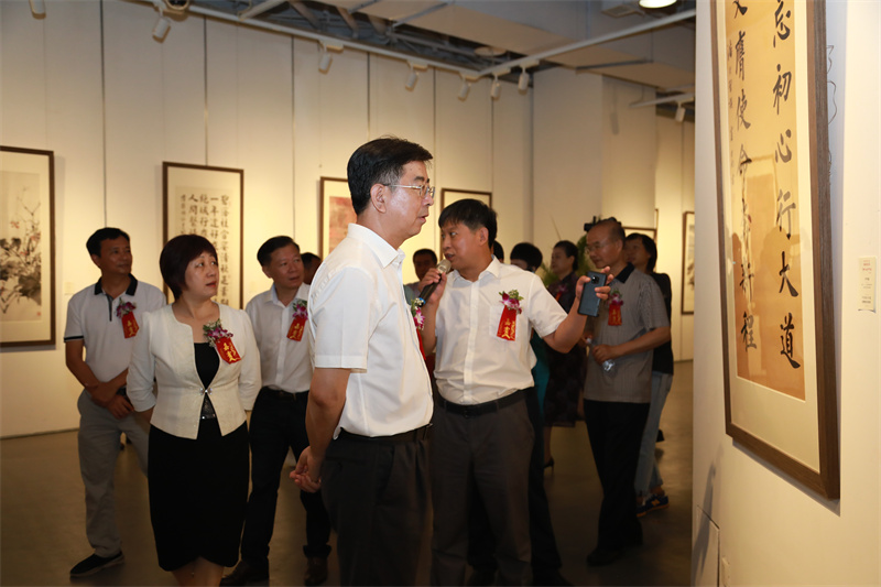 团结民主颂·中国三亚艺术年展开幕