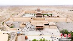 世遗嘉峪关启预防性保护：数据监测找病因 小修小补做试验