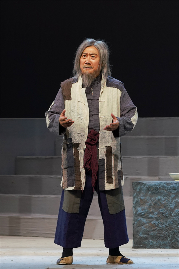现代京剧《许云峰》上演 谭正岩、杜镇杰、朱强等名家再续传奇