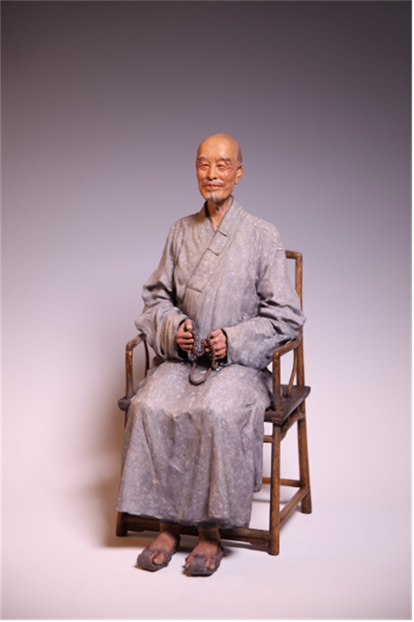 首批国家非遗“泥人张” 亮相中国美术馆