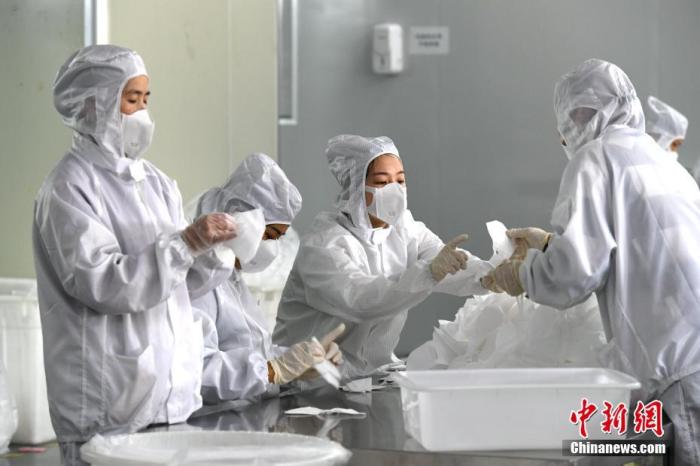 戴口罩有新指引！这个秋冬季你还会囤口罩吗？